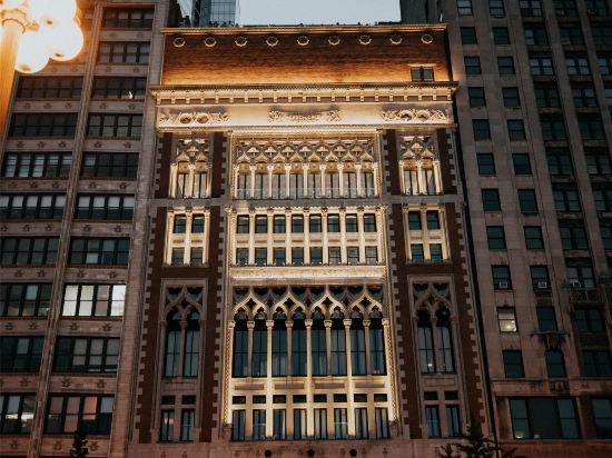 Chicago Athletic Association Hotel