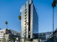 Kasa Sunset Los Angeles Hotels near Death Museum