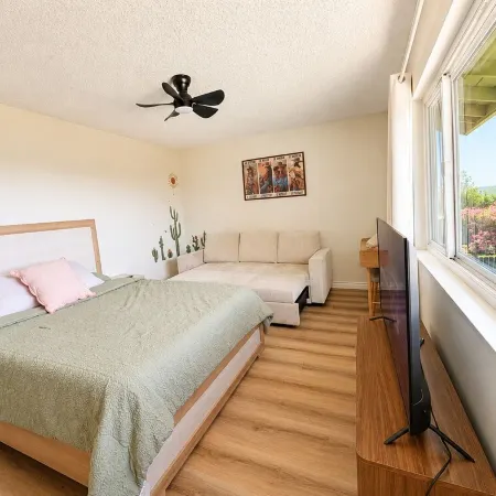 5Br Pool, Sauna & Game Room,Near UCR