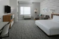 TownePlace Suites Pensacola West I-10 - Parking