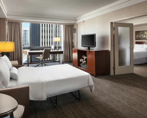 The Westin Cincinnati Hotels near Skystar Wheel