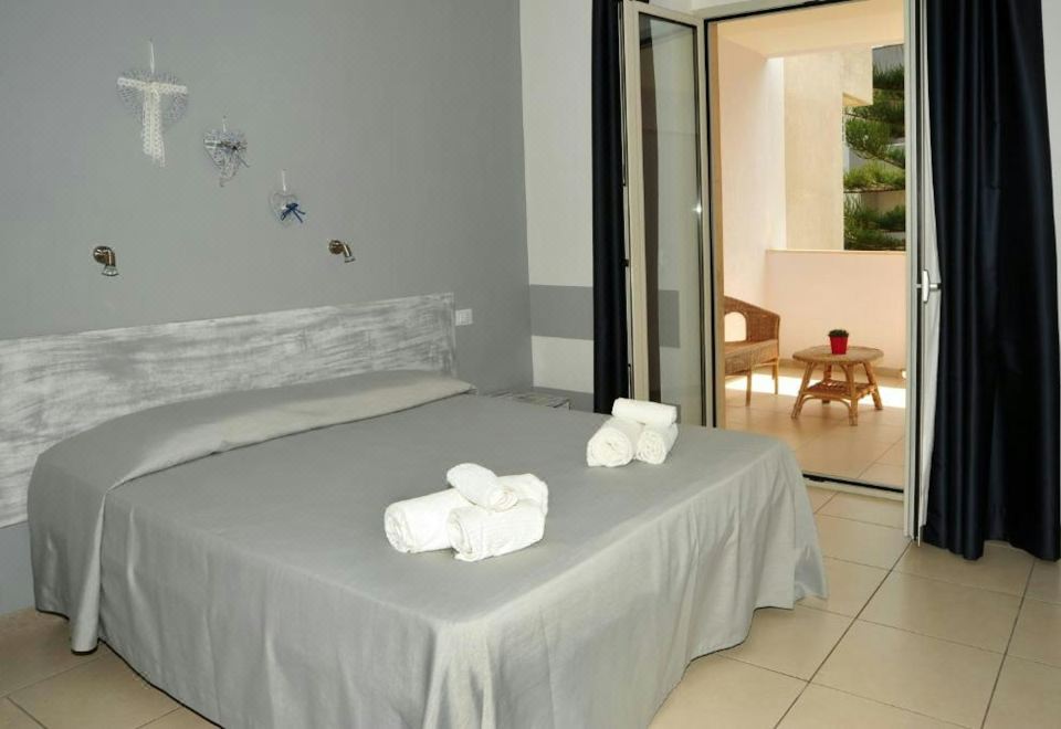 Hotel La Punta - Housity