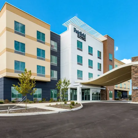 Fairfield Inn & Suites Knoxville Clinton