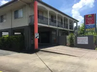 Country Plaza Motor Inn - 3-Star