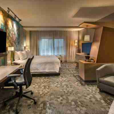 Courtyard Reno Downtown/Riverfront Rooms