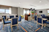 Hampton Inn Laredo - 2-Star