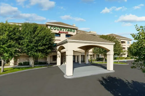 Courtyard Salinas Monterey - Parkplatz