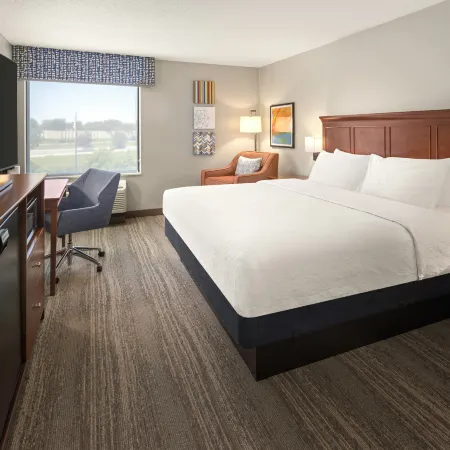 Hampton Inn Minneapolis NW Maple Grove