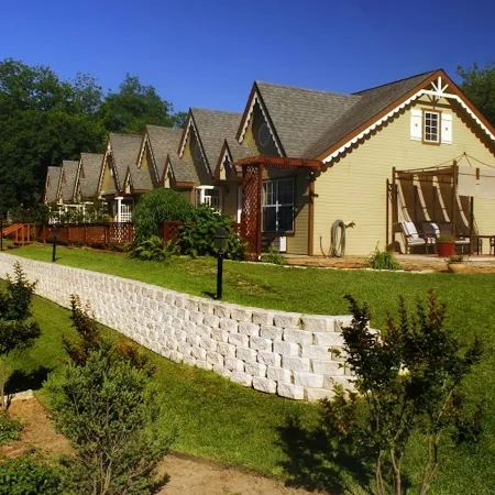 Inn on Barons Creek