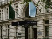 The Grand at Trafalgar Square Hotels near Trafalgar Studios