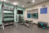 Tru by Hilton Austin NW Arboretum - نادي رياضي