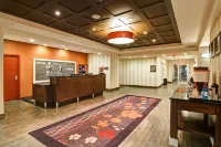 Hampton Inn & Suites by Hilton Red Deer - parking