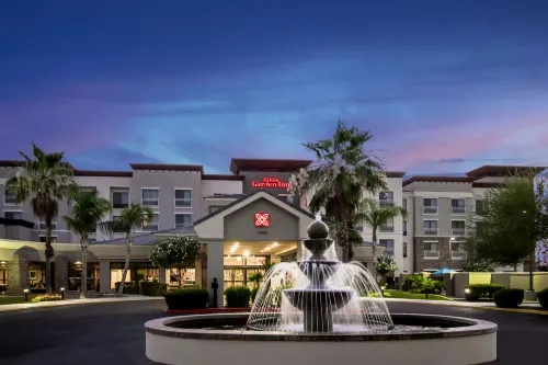 Hilton Garden Inn Phoenix/Avondale - parking