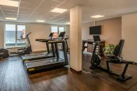 Courtyard by Marriott Cologne - gimnasio