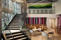 Yotel Miami - breakfast