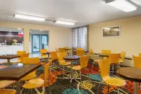 Quality Inn & Suites - 2-Star