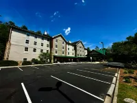 Hampton Inn & Suites Cashiers-Sapphire Valley - Parking