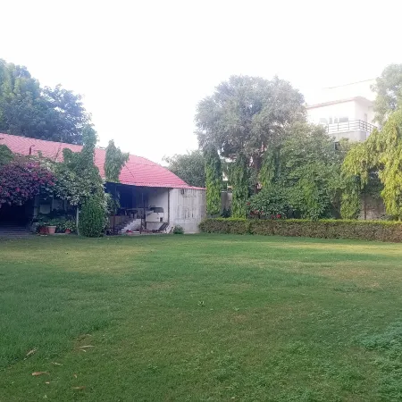 Hotel Mahaveer International