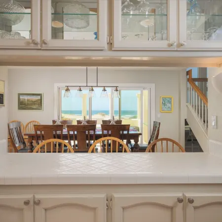 Strandcastle Beach House - Oceanfront! - You're right on the sand!