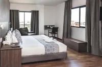 Hotel Kapital - balcony