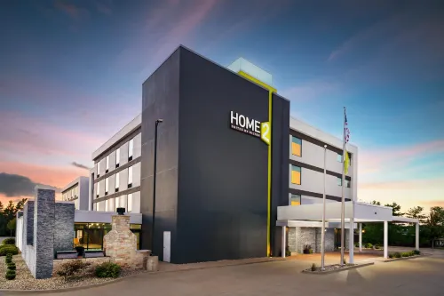 Home2 Suites by Hilton Champaign / Urbana - 3 stjerner