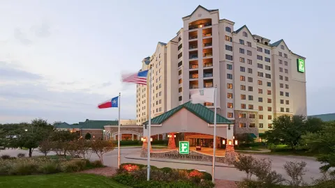 Embassy Suites by Hilton Grapevine DFW Airport North in Грейпвайн