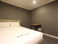 1RUA Hotels near Gimhae International Airport