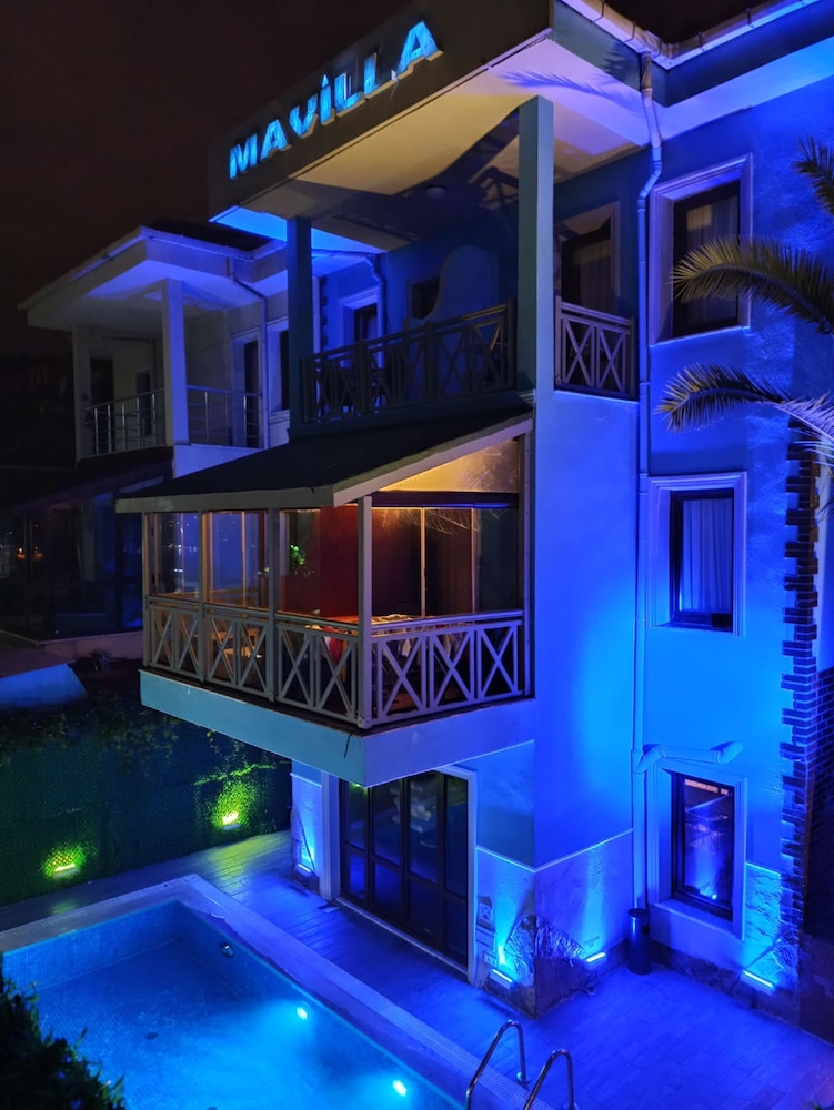 Mavilla Hotel