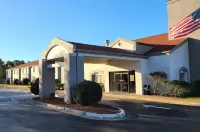 Red Roof Inn Lavonia Hotels in Lavonia