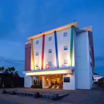 Amaris Hotel Pratama Nusa Dua Отели рядом с достопримечательностью «Коллекция Бали»