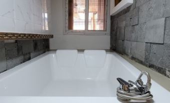 Gyeongju Hwangnidangil Stay Pension