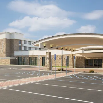 DoubleTree by Hilton Schenectady Downtown