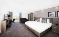 Hampton by Hilton Blackpool Hotels near New Look