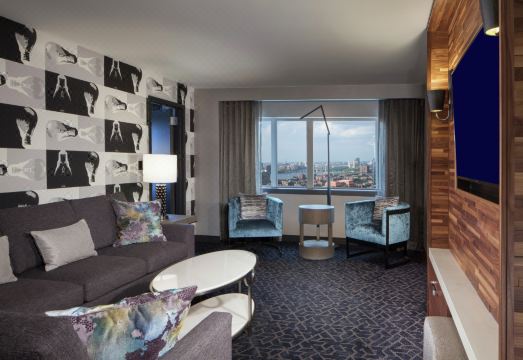 힐튼 보스턴 백베이 외부