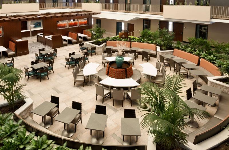 Embassy Suites by Hilton Atlanta Airport photo 4