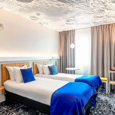 宜必思華沙中心飯店 Warszawa Gdańska附近的飯店