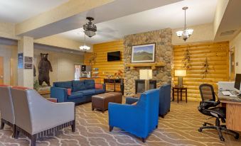 Comfort Suites Anchorage International Airport