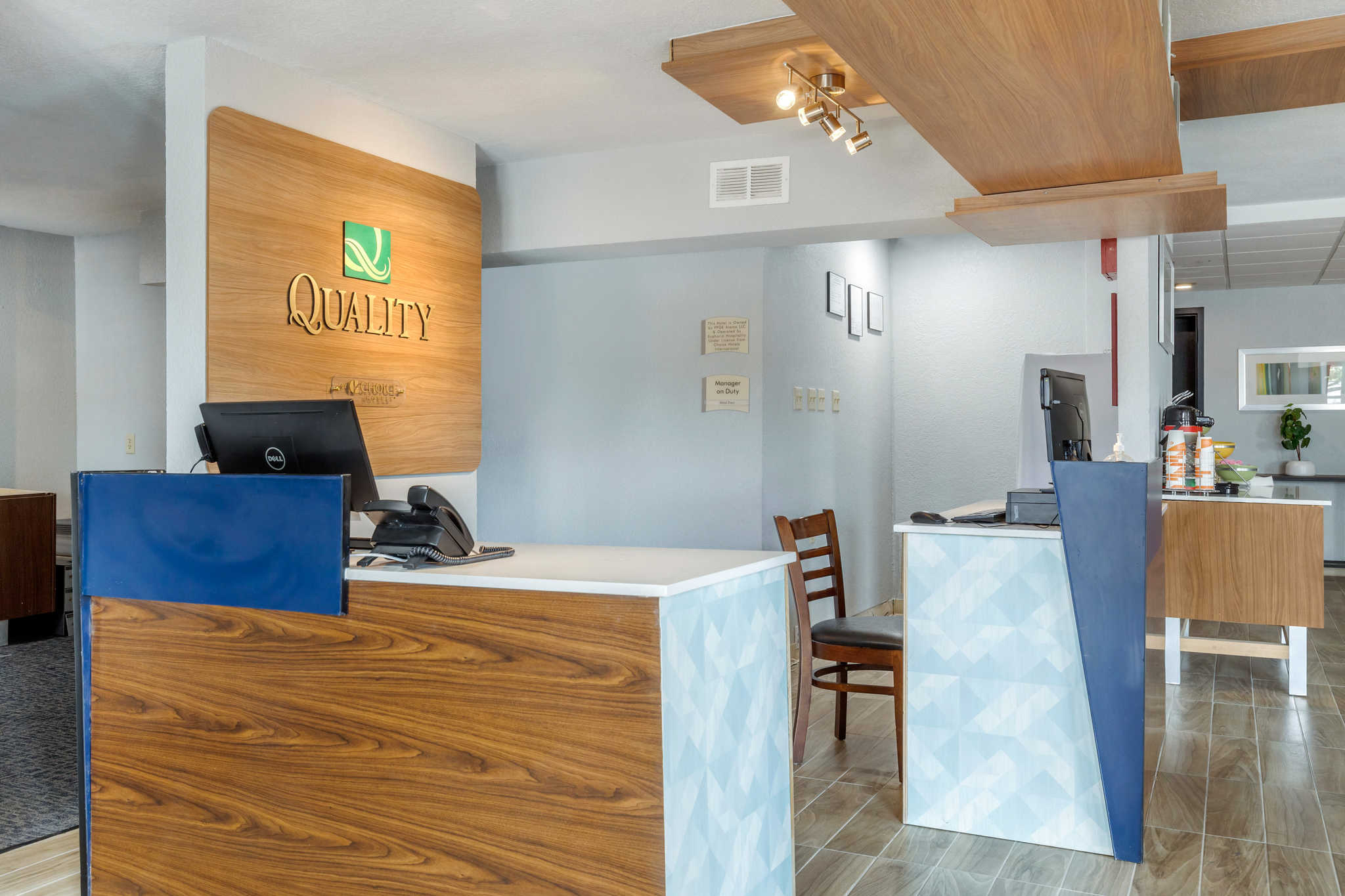 Quality Inn Downtown - near Market Square