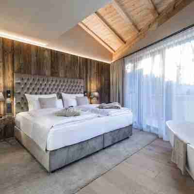 Hotel Montchalet Rooms