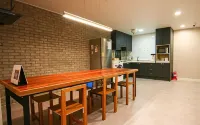 Lighthouse Guesthouse
