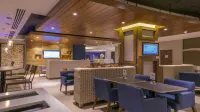 โรงแรม ฮอลิเดย์ อินน์ เอ็กซ์เพรส แอนด์ สวีทส์ ไมอามี แอร์พอร์ต อีสต์ บาย IHG - พร้อมอาหารเช้า