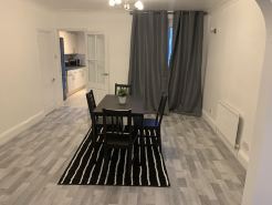 House - Sleeps 10 - Garden - Close to City Centre