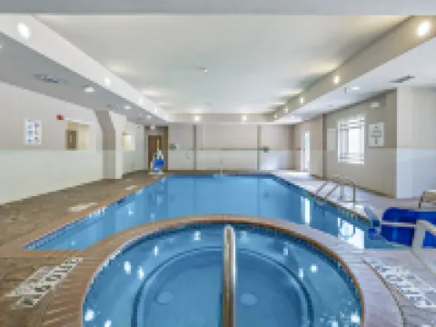 Holiday Inn Express & Suites KILGORE NORTH by IHG Hotels in Gregg County