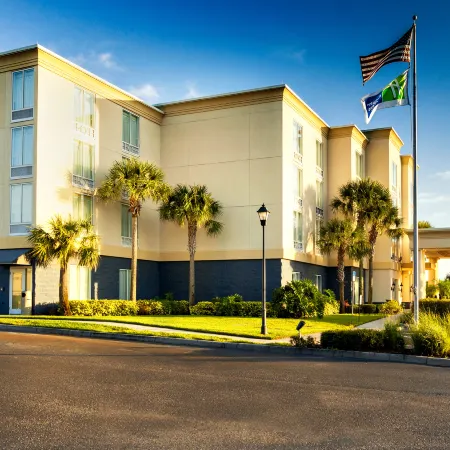 Holiday Inn Express & Suites ARCADIA by IHG
