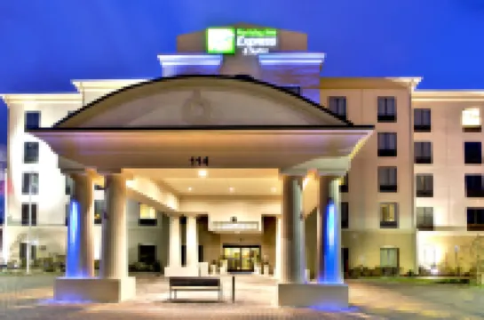 Holiday Inn Express & Suites Knoxville West - Oak Ridge by IHG โรงแรมในโอคริดจ์