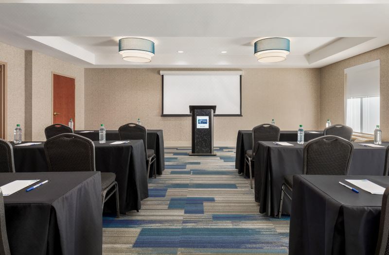 Holiday Inn Express & Suites Philadelphia - MT. Laurel by IHG photo 5