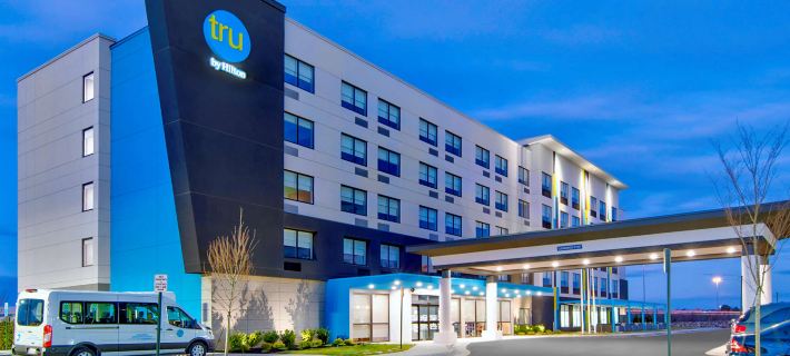 Tru by Hilton Ashburn One Loudoun Hotels in Loudoun County
