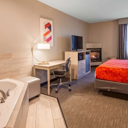 Best Western Plus New Cumberland Inn  Suites