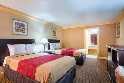 Rodeway Inn & Suites Birmingham I-59 exit 134 Các khách sạn ở Birmingham