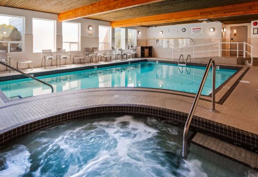 4. 베스트 웨스턴 ..